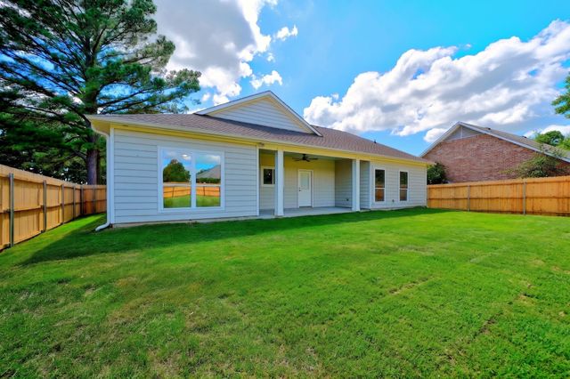 298 Autumn Wood Trail, Gun Barrel City, TX 75156