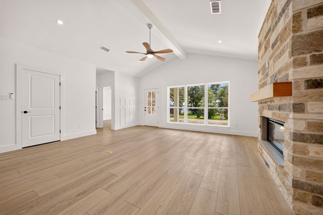 298 Autumn Wood Trail, Gun Barrel City, TX 75156