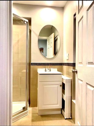 947 PINEDALE AVENUE, Orlando, FL 32808