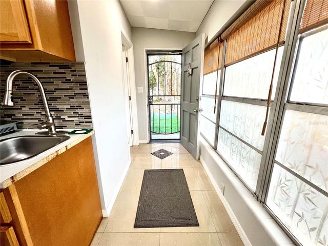 947 PINEDALE AVENUE, Orlando, FL 32808