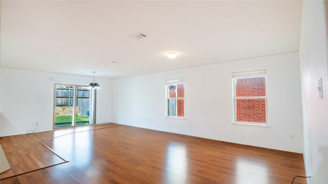 8732 Stone Valley Drive, Fort Worth, TX 76244
