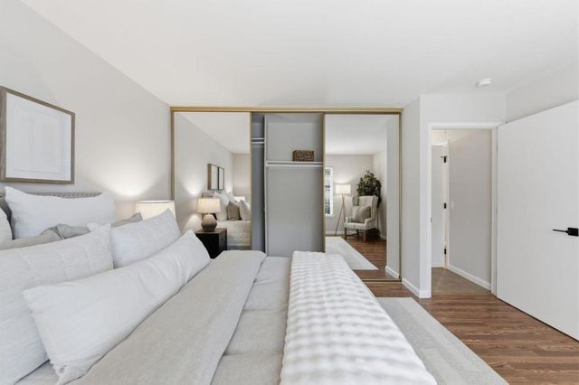 905 Middlefield 971, Mountain View, CA 94043