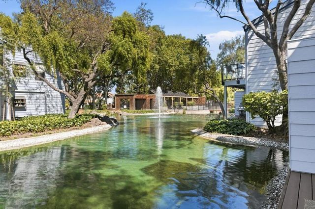 905 Middlefield 971, Mountain View, CA 94043