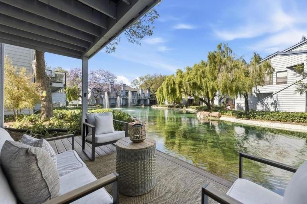 905 Middlefield 971, Mountain View, CA 94043