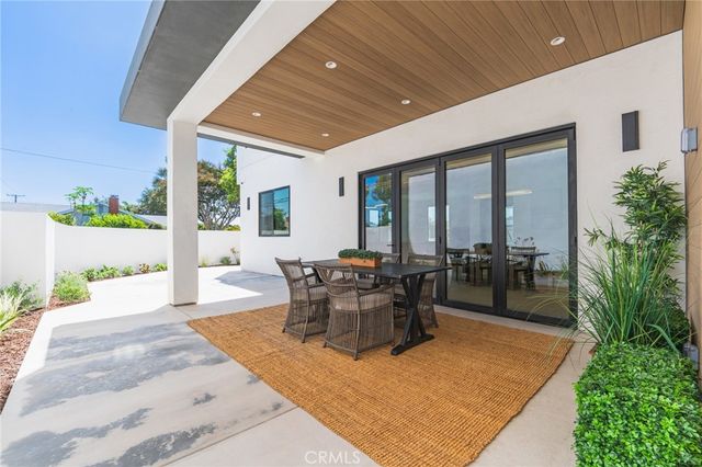 8251 Friesland Drive, Huntington Beach, CA 92646