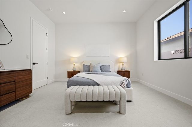 8251 Friesland Drive, Huntington Beach, CA 92646