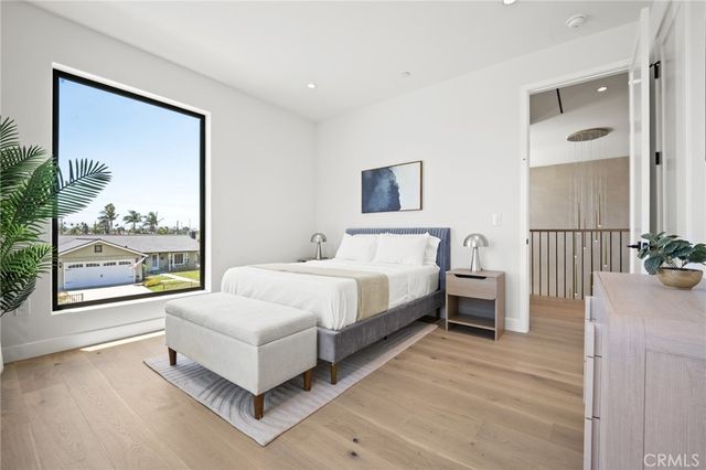 8251 Friesland Drive, Huntington Beach, CA 92646
