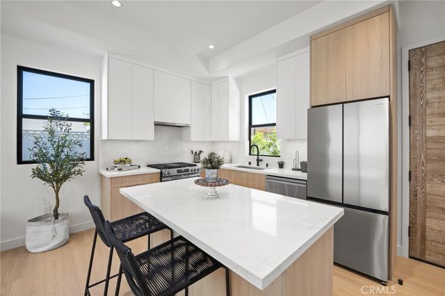 8251 Friesland Drive, Huntington Beach, CA 92646