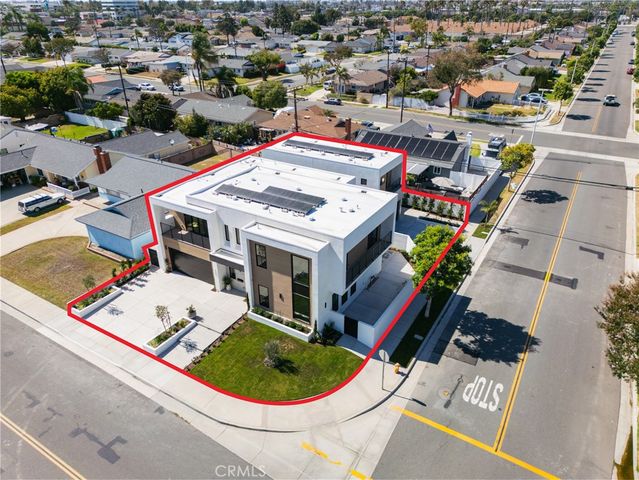 8251 Friesland Drive, Huntington Beach, CA 92646