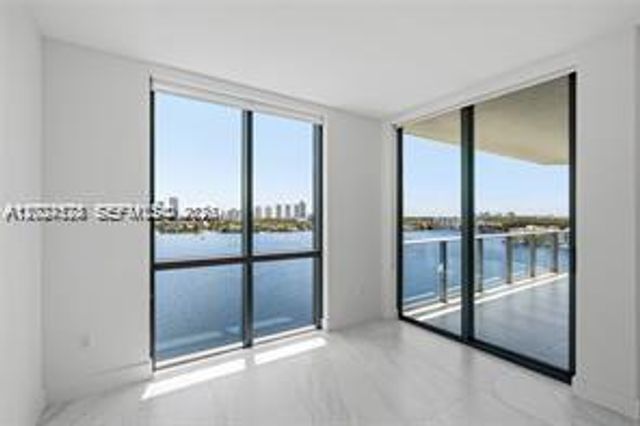 17111 Biscayne Blvd 1210, North Miami Beach, FL 33160