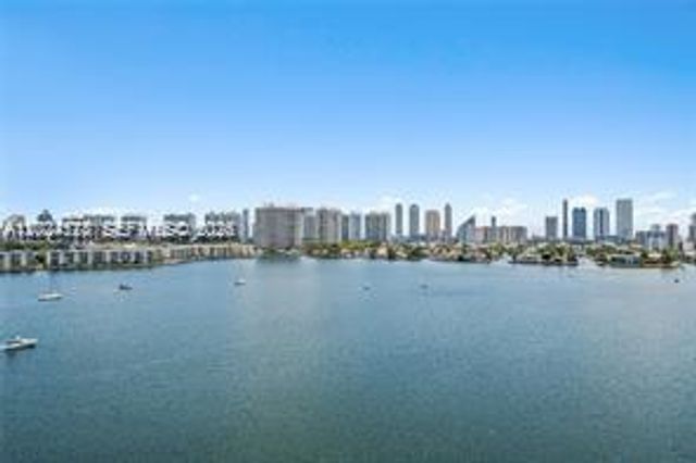17111 Biscayne Blvd 1210, North Miami Beach, FL 33160