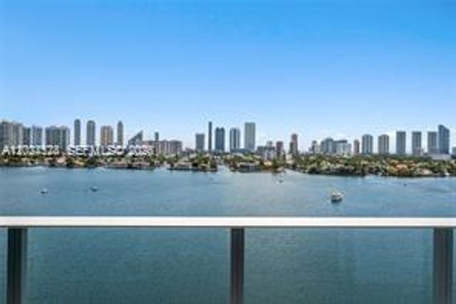 17111 Biscayne Blvd 1210, North Miami Beach, FL 33160