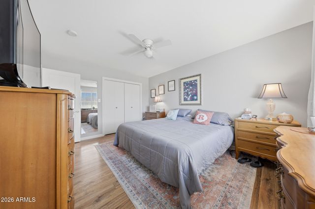 10746 W ABBOTT Avenue, Sun City, AZ 85351