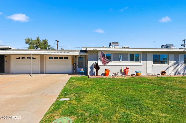 10746 W ABBOTT Avenue, Sun City, AZ 85351