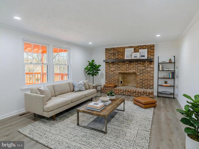 1316 WINDMILL LN, Silver Spring, MD 20905