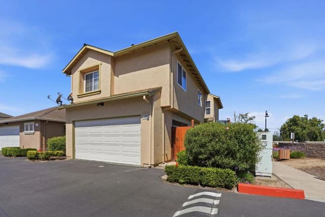 352 San Juan Grade Road, Salinas, CA 93906