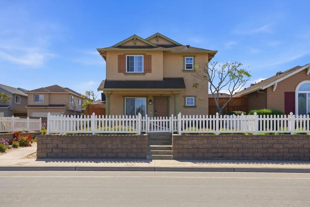 352 San Juan Grade Road, Salinas, CA 93906