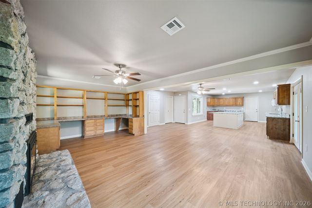 17567 E 405 Road, Claremore, OK 74017