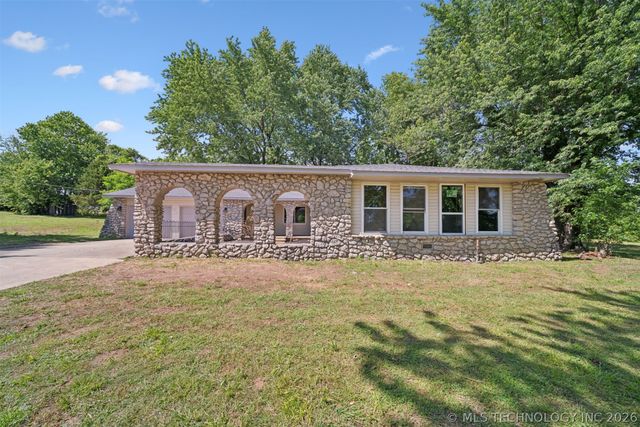 17567 E 405 Road, Claremore, OK 74017