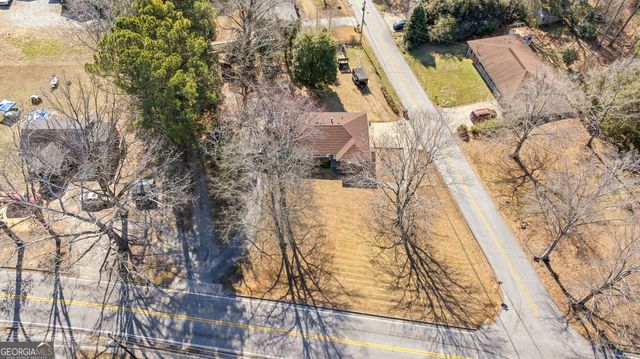 27 Hilltop Lane, Toccoa, GA 30577