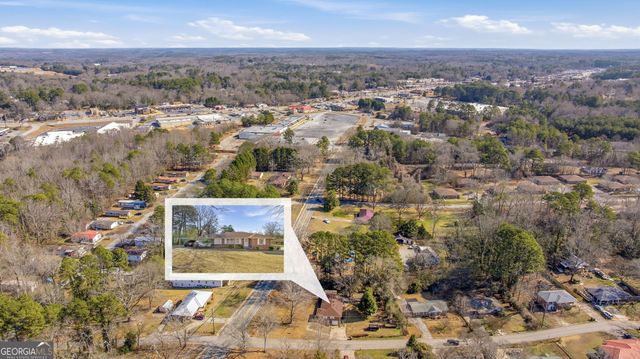 27 Hilltop Lane, Toccoa, GA 30577