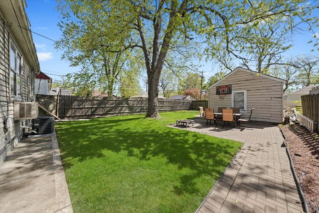 17819 Walter Street, Lansing, IL 60438
