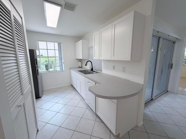 2562 NW 82nd Terrace 1, Coral Springs, FL 33065