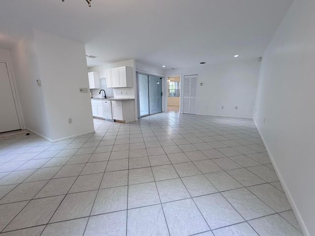 2562 NW 82nd Terrace 1, Coral Springs, FL 33065