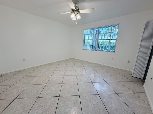 2562 NW 82nd Terrace 1, Coral Springs, FL 33065