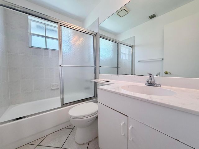 2562 NW 82nd Terrace 1, Coral Springs, FL 33065