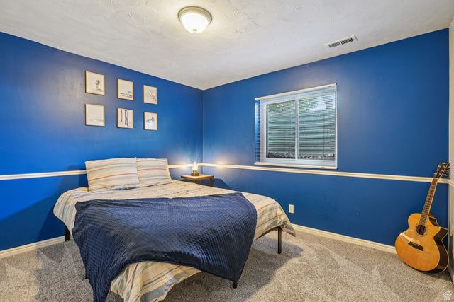 222 E CLEAR CREEK DR, Sandy, UT 84070