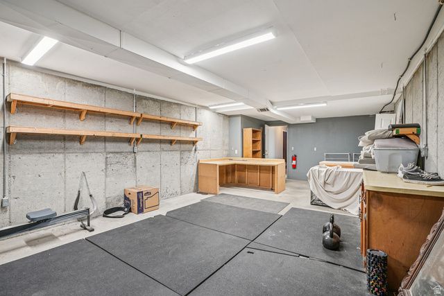 222 E CLEAR CREEK DR, Sandy, UT 84070