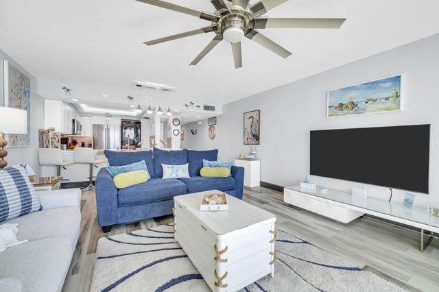 381 Santa Rosa Blvd Boulevard W515, Fort Walton Beach, FL 32548