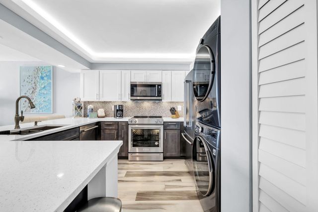 381 Santa Rosa Blvd Boulevard W515, Fort Walton Beach, FL 32548