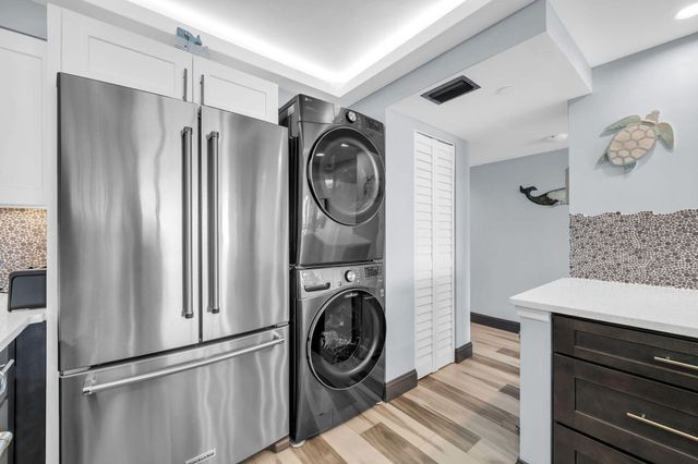 381 Santa Rosa Blvd Boulevard W515, Fort Walton Beach, FL 32548