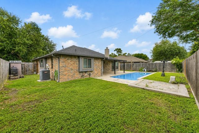 1713 Asbury Lane, Deer Park, TX 77536