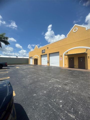 238 NW 9th Avenue 4, Homestead, FL 33030