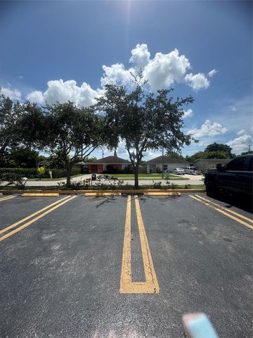 238 NW 9th Avenue 4, Homestead, FL 33030