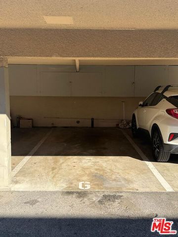 1131 Elm Avenue G, Glendale, CA 91201