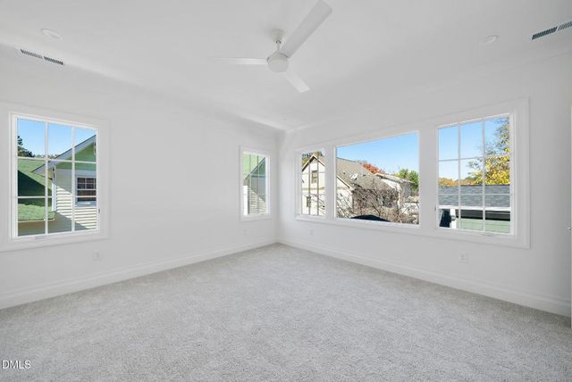 2212 Bedford Avenue, Raleigh, NC 27607