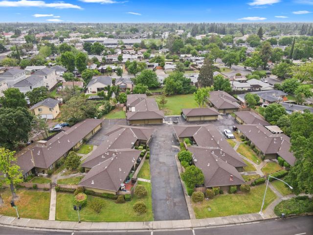 115 W Swain Rd, Stockton, CA 95207