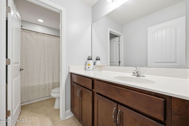 539 River Dell Townes Avenue, Clayton, NC 27527