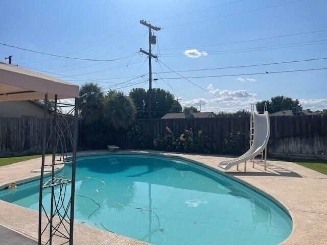 726 Josephine Avenue, Corcoran, CA 93212