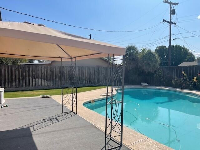 726 Josephine Avenue, Corcoran, CA 93212