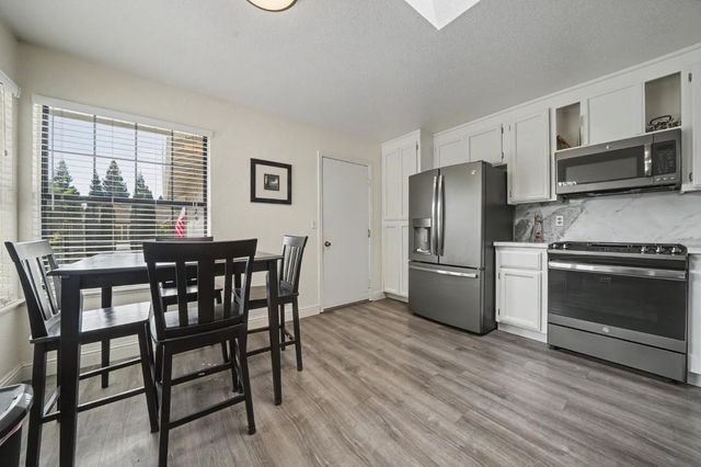 67 Saint Andrews Rd, Valley Springs, CA 95252