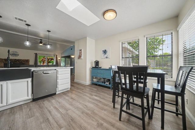 67 Saint Andrews Rd, Valley Springs, CA 95252