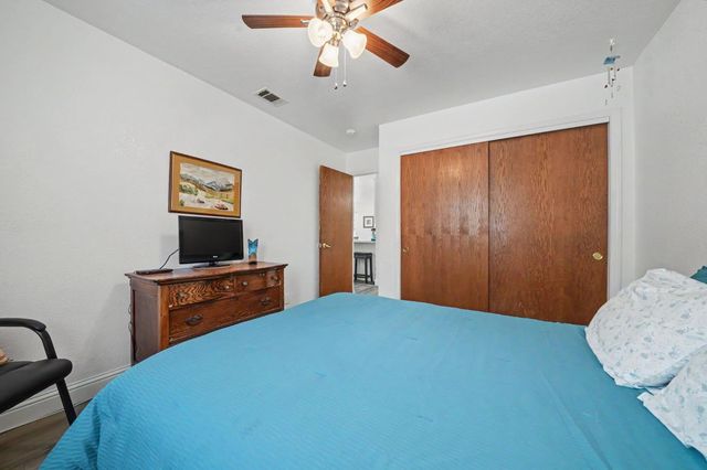 67 Saint Andrews Rd, Valley Springs, CA 95252