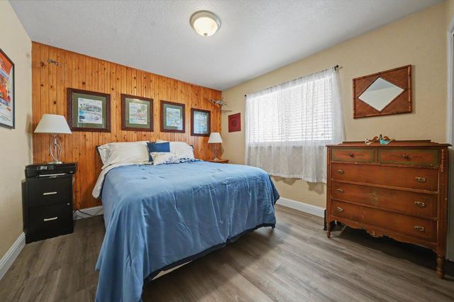 67 Saint Andrews Rd, Valley Springs, CA 95252