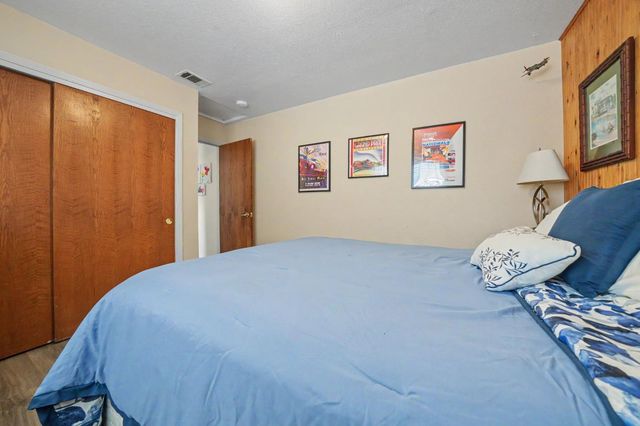 67 Saint Andrews Rd, Valley Springs, CA 95252