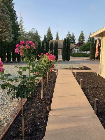 67 Saint Andrews Rd, Valley Springs, CA 95252